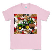 Bubblegum Pink christmas farm tractor Classic Tee - RanaPortraitStore