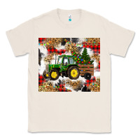 Natural christmas farm tractor Classic Tee - RanaPortraitStore