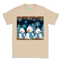 Mushroom snowman winter Classic Tee - RanaPortraitStore
