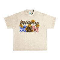 Sandshell military mom with soldier boots Urban Heavy Tee - Artiststas