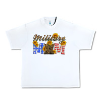 White military mom with soldier boots Urban Heavy Tee - Artiststas