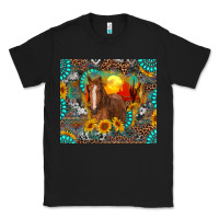 Black western horse and desert tumbler Classic Tee - RanaPortraitStore