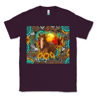 Plum western horse and desert tumbler Classic Tee - RanaPortraitStore