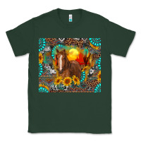 Sports Green western horse and desert tumbler Classic Tee - RanaPortraitStore