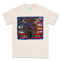 Natural bison with american flag Classic Tee - RanaPortraitStore