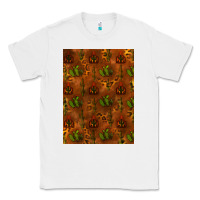 White cactus background Classic Tee - RanaPortraitStore