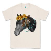 Natural black and white western horse Classic Tee - RanaPortraitStore