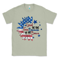 Matcha land of the free because of the brave Classic Tee - MaliasSmallBusiness