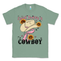 Sage cupid find me a cowboy Classic Tee - MaliasSmallBusiness