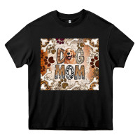 Black Dog Mom Heavy Core Tee - CowhideDigitalArt