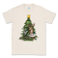 Natural hunting christmas tree Classic Tee - MaliasSmallBusiness