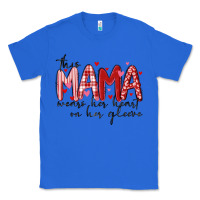 True Royal this mama wears her heart on her gleeve Classic Tee - MaliasSmallBusiness