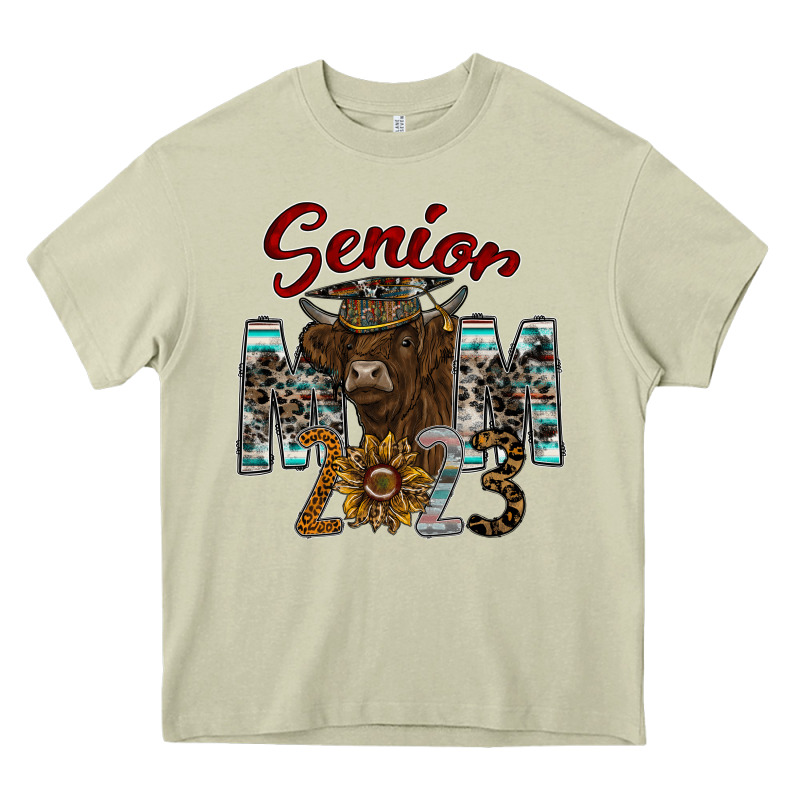 Senior Mom 2023 Heavy Core Tee by CowhideDigitalArt | Teevron