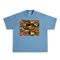Pebble Blue camouflage and leopard background Urban Heavy Tee - Artiststas