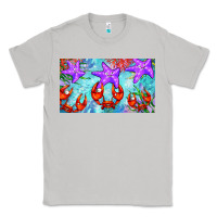 Moon Dust crab and starfish  cup Classic Tee - BarkalooDesign