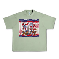 Oil Green red white boujee Urban Heavy Tee - Artiststas