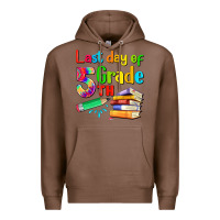 Chestnut last day of fifth grade Premium Hoodie - Artiststas