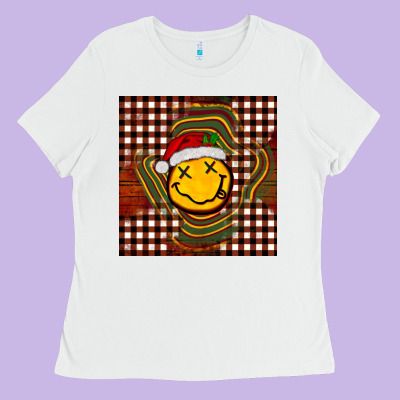 Christmas Smiley Face Ladies Tee Designed By Barkaloodesign