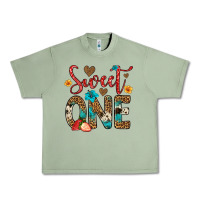 Oil Green sweet one strawberry Urban Heavy Tee - Artiststas