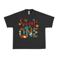 Pigment Black sweet one strawberry Urban Heavy Tee - Artiststas