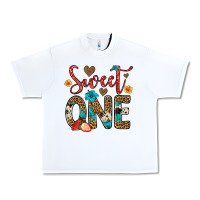 White sweet one strawberry Urban Heavy Tee - Artiststas