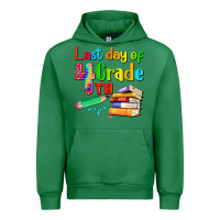 Emerald last day of fourth grade Urban Hoodie - Artiststas