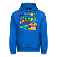 Cobalt last day of fifth grade Urban Hoodie - Artiststas