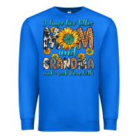True Royal i have two titles mom and grandma and i rock them Premium Sweatshirt - Zillion Design Studio