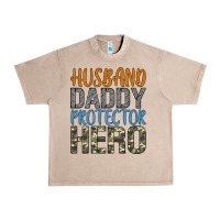 French Oak husband daddy protector hero Urban Heavy Tee - Artiststas