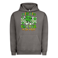 Pigment Tornado i'm the cutest clover in the patch artiststas Urban Hoodie - Artiststas