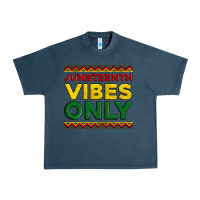 Midnight Navy juneteenth vibes only Urban Heavy Tee - Artiststas