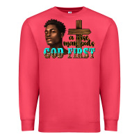 Cardinal a wise man puts god first Premium Sweatshirt - texasbilliewilder