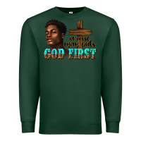 Sports Green a wise man puts god first Premium Sweatshirt - texasbilliewilder
