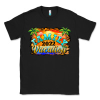Black family vacation 2022 Classic Tee - BarkalooDesign