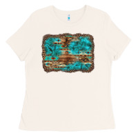 Bone western turquoise stone aztec tiger pattern background Ladies Tee - Artiststas
