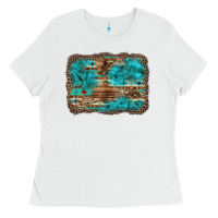 White western turquoise stone aztec tiger pattern background Ladies Tee - Artiststas