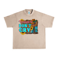 French Oak cowgirls don't crty boots hat sunflowers Urban Heavy Tee - Artiststas
