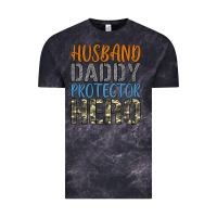 Cloud Black husband daddy protector hero Vintage Tee - Artiststas