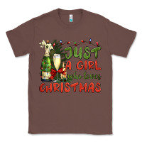 Chestnut just a girl who loves christmas Classic Tee - BundleAndBundleShop