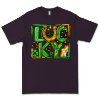 Plum lucky horseshoe st patricks day leopard frame Premium Tee - LillyAllenDesigns