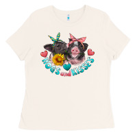Bone hogs and kisses pigs Ladies Tee - Artiststas