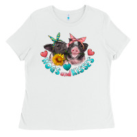 White hogs and kisses pigs Ladies Tee - Artiststas