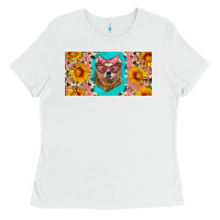 White mama bear with sunflowers and glasses license plate Ladies Tee - Artiststas