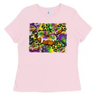 Bubblegum Pink mardi gras cake glitterleopard and cowhide background Ladies Tee - Artiststas