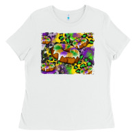 White mardi gras cake glitterleopard and cowhide background Ladies Tee - Artiststas