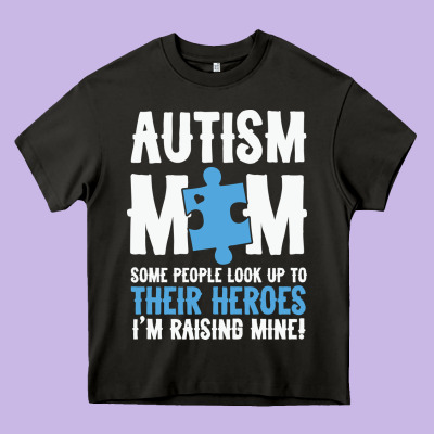 Lil Autism Mom Heavy Core Tee Designed By Cowhidedigitalart