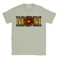 Matcha christmas mom (1) Classic Tee - RanaPortraitStore
