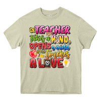 Mossy a Teacher Takes a Hand Opens a mind and Touches A Heavy Core Tee - CowhideDigitalArt