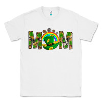 White Western Mom With Shamrocks Classic Tee - BundleAndBundleShop