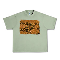 Oil Green leopard glitter background Urban Heavy Tee - RanaPortraitStore